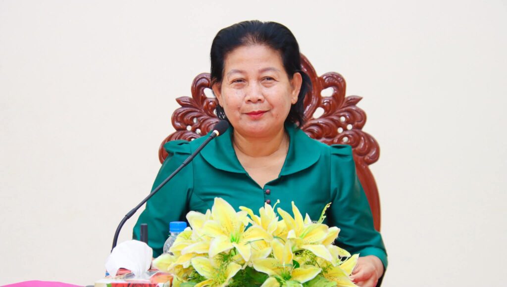 ប្រធានមន្ទីរព័ត៌មានខេត្តកំពង់ចាម ណែនាំឲ្យមន្ត្រីគោរពវិន័យ និងយកចិត្តទុកដាក់ខ្ពស់ក្នុងការបំពេញការងារ
