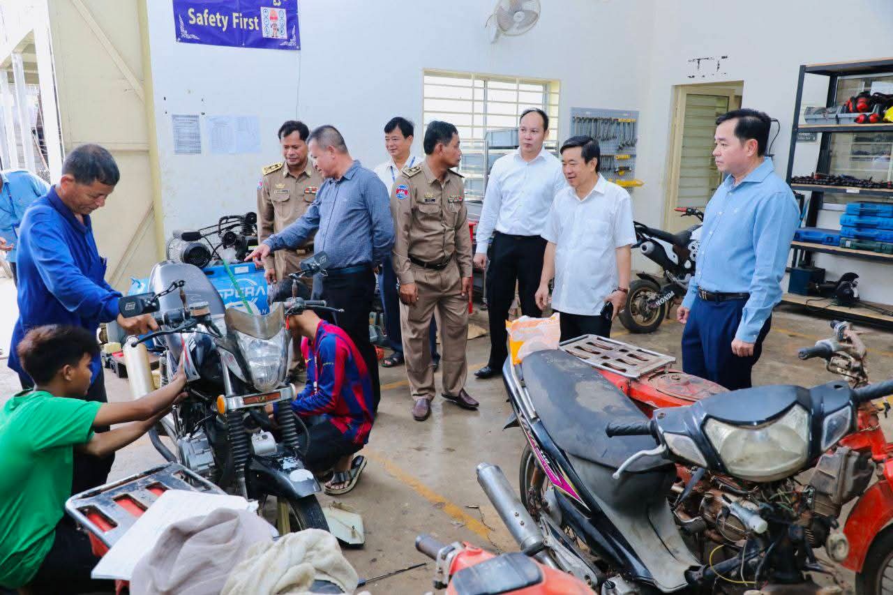 fb img 1756797800150