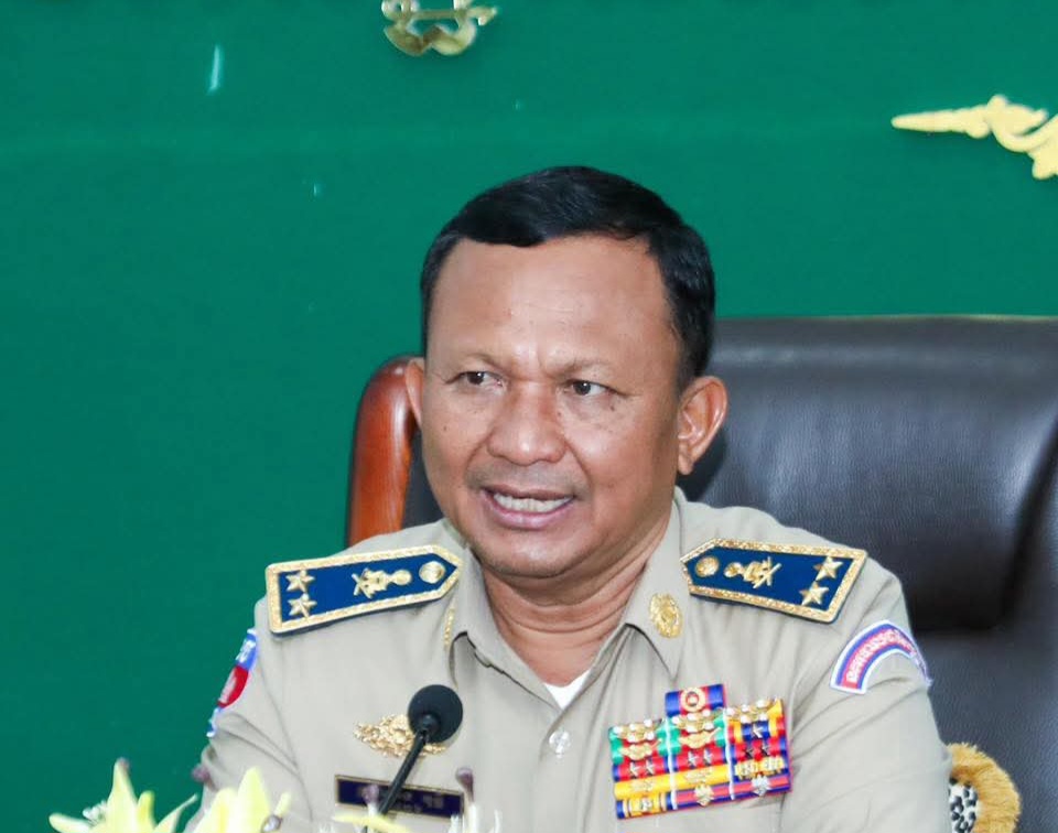 លោកឧត្តមសេនីយ៍ទោ ហេង វុទ្ធី អញ្ជើញដឹកនាំកិច្ចប្រជុំពង្រឹងការងារជំនាញ និងផ្សព្វផ្សាយផែនការចាំបាច់ ចំពោះមុខ