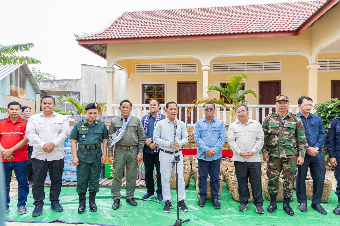 ឯកឧត្តម វ៉ី សំណាង អំពាវនាវដល់កងកម្លាំងប្រដាប់អាវុធបន្តការពារររដ្ឋធម្មនុញ ការពារព្រះមហាក្សត្រ ការពាររាជរដ្ឋាភិបាល និងការពារប្រជាពលរដ្ឋ