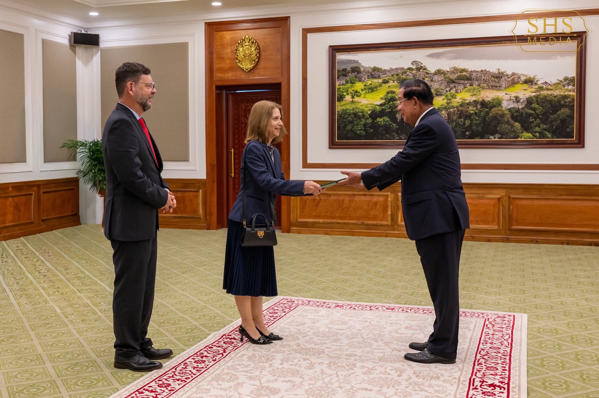 fb img 1758779542195