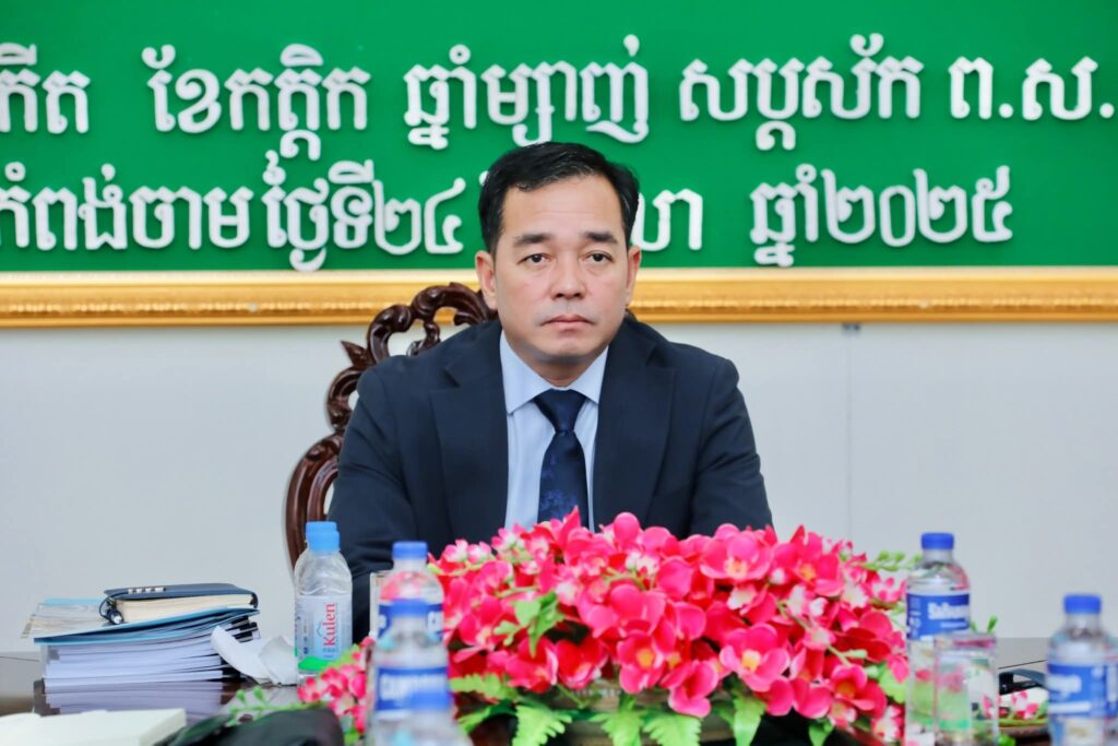 ឯកឧត្តម អ៊ុន ចាន់ដា អភិបាលខេត្តកំពង់ចាម អញ្ជើញចូលរួមកិច្ចប្រជុំពេញអង្គគណៈរដ្ឋមន្ត្រី