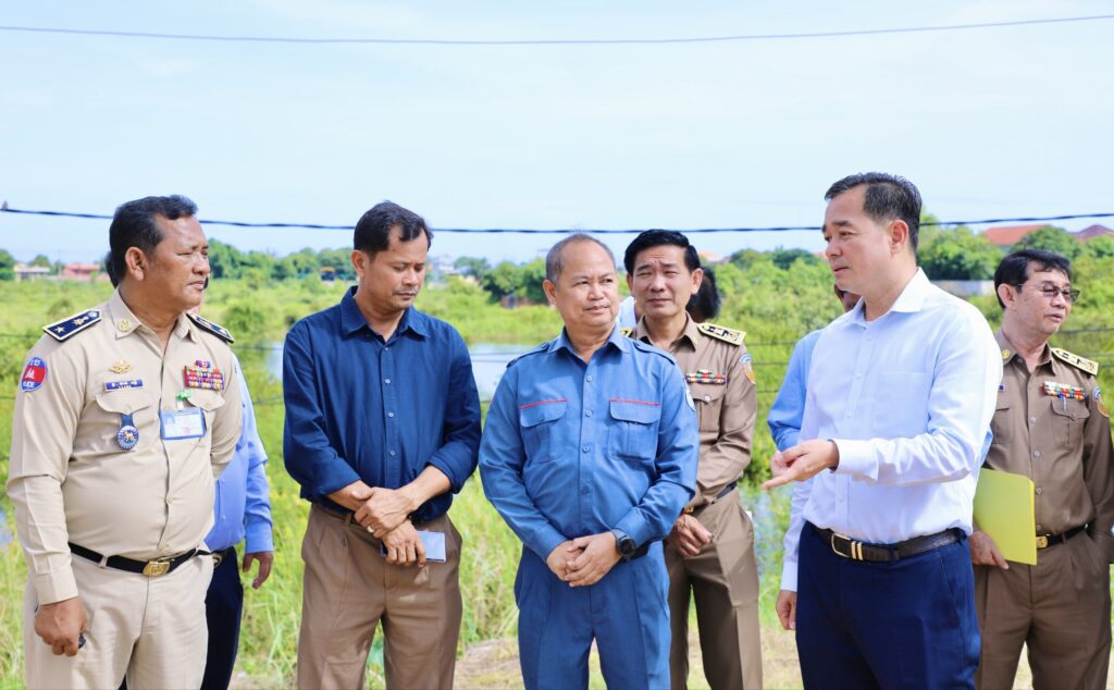 ឯកឧត្តម អ៊ុន ចាន់ដា អញ្ជើញចុះពិនិត្យទីតាំងគម្រោងអភិវឌ្ឍន៍ សួនច្បារ និងហេដ្ឋារចនាសម្ព័ន្ធមួយចំនួនទៀត នៅតំបន់ទន្លេអុំ