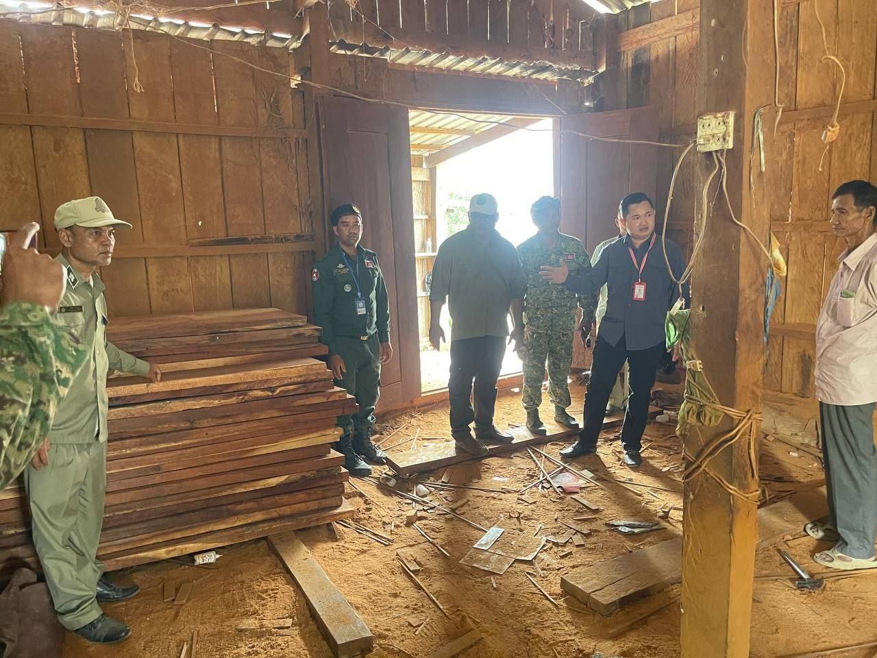 img 20251206 102504 221