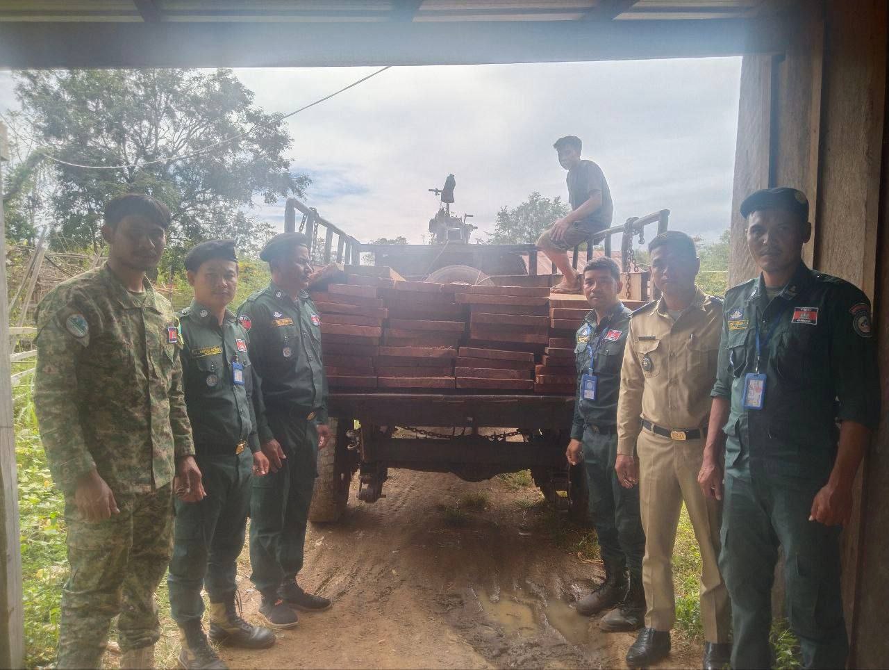 img 20251206 102504 257