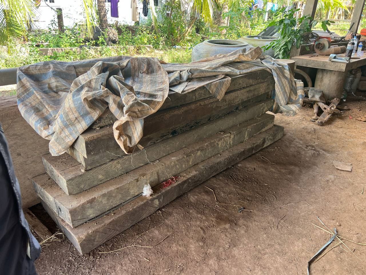 img 20251206 102504 737