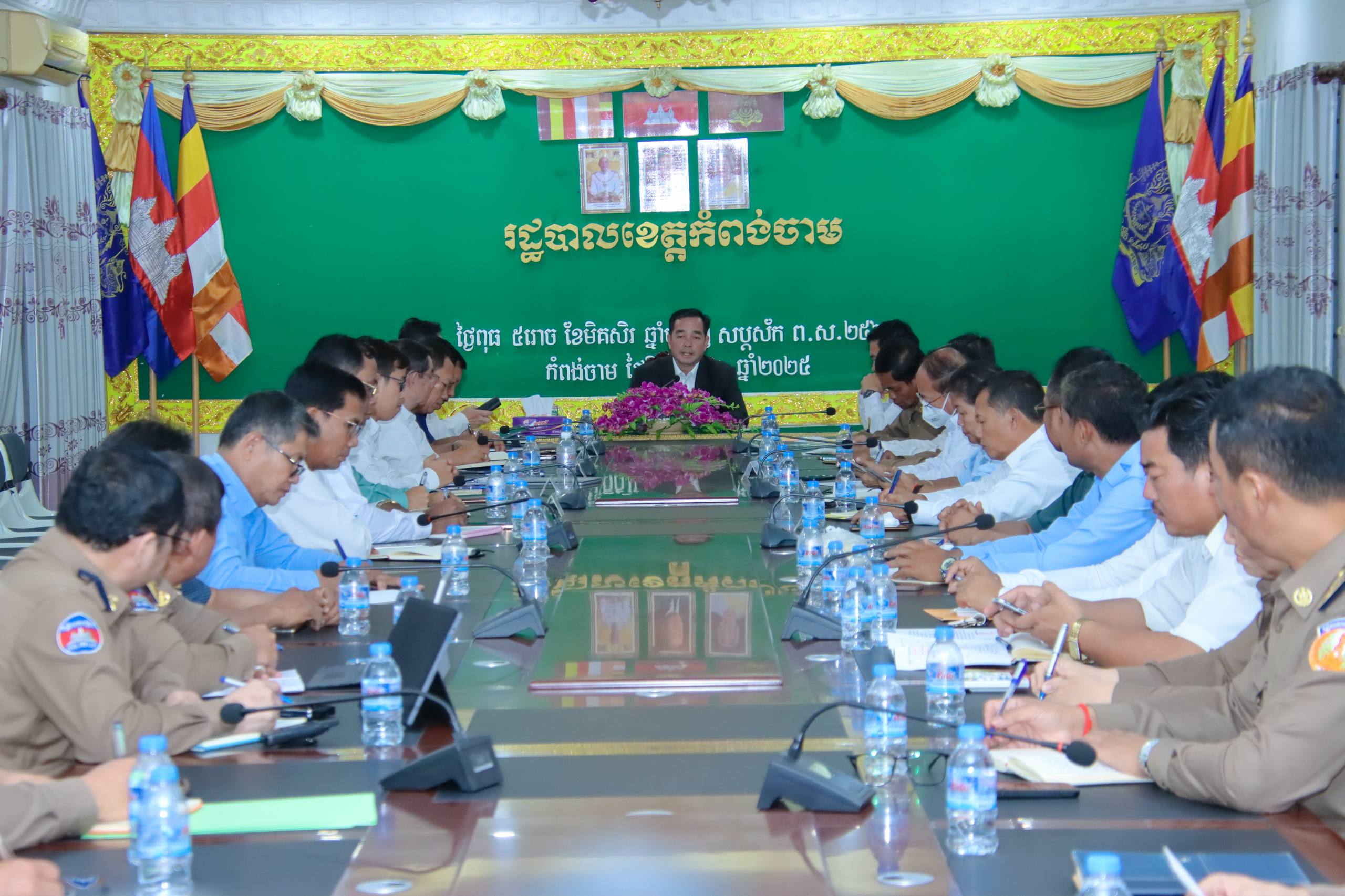 ឯកឧត្តម អ៊ុន ចាន់ដា នឹងរៀបចំអំបុកស្រូវថ្មី ចំនួន ១០០០កញ្ចប់ ដើម្បីចែកជូនដល់វីរៈកងទ័ពកម្ពុជាជួរមុខ